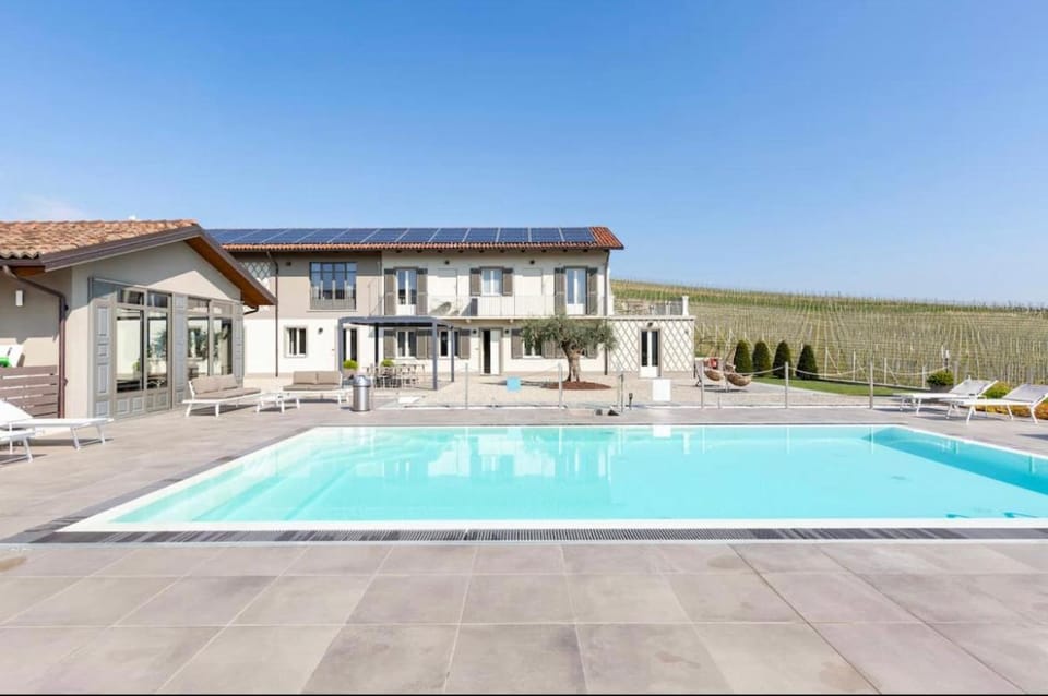 Patio, Natural landscape, Swimming pool, sunbed