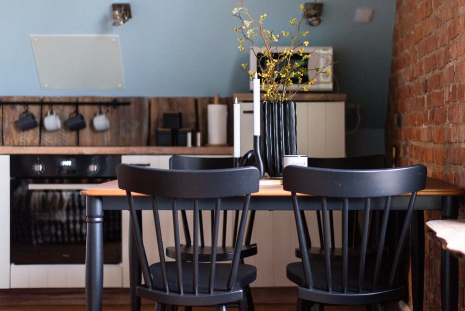 Kitchen or kitchenette, Dining area, minibar