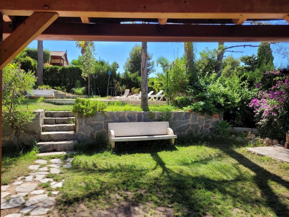 Domus Valencia Apartamentos Casa con piscina privada a 30 minutos de Valencia House in Valencian Community