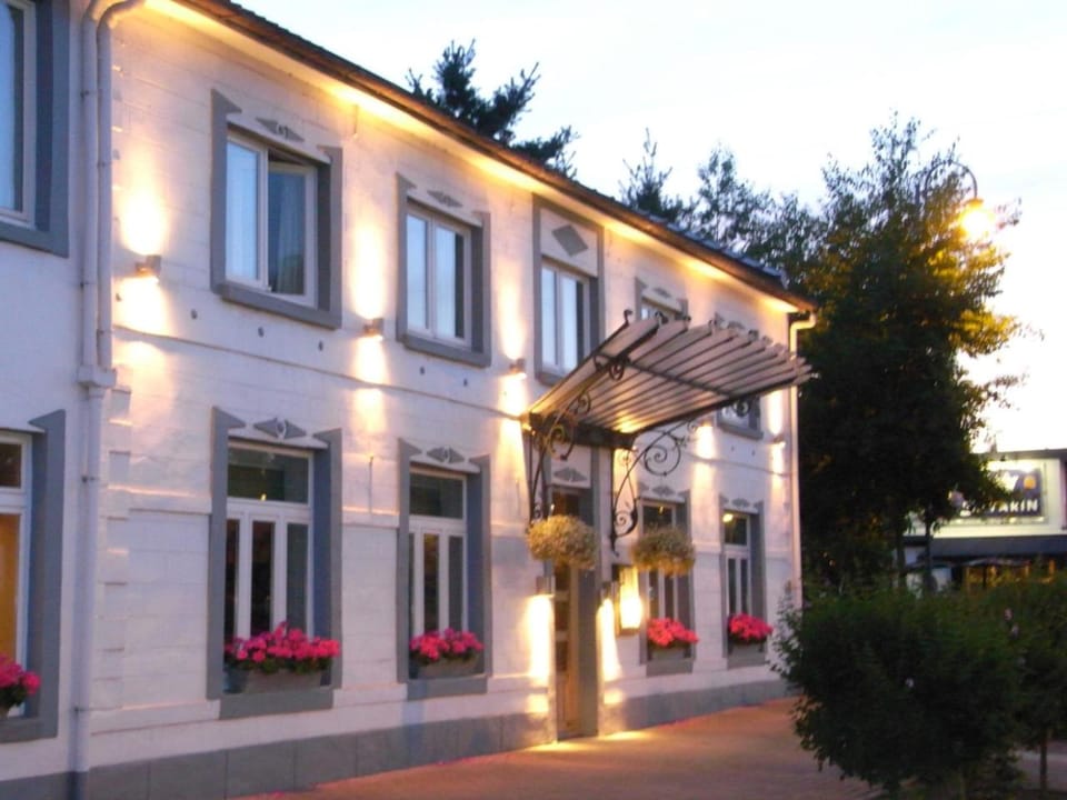 Facade/entrance, Street view