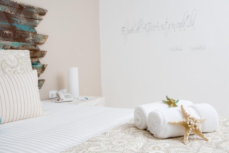Decorative detail, Bedroom
