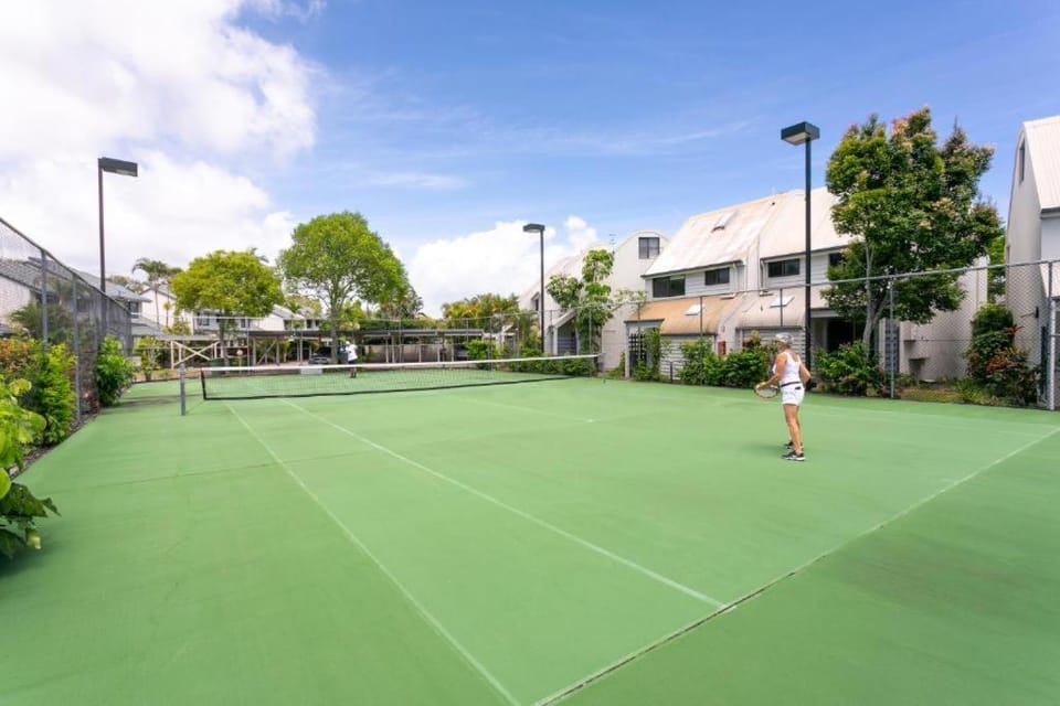 Tennis court