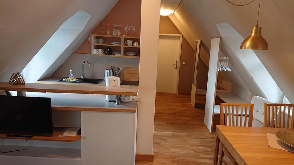 "goethezimmer" - auf dem Dach der NOTENBANK Apartment in Weimar