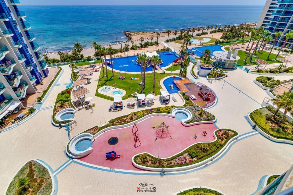 Bird's eye view, Sea view