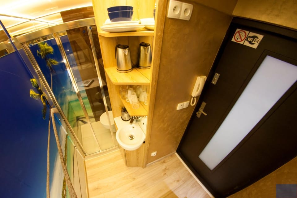 Shower, Photo of the whole room