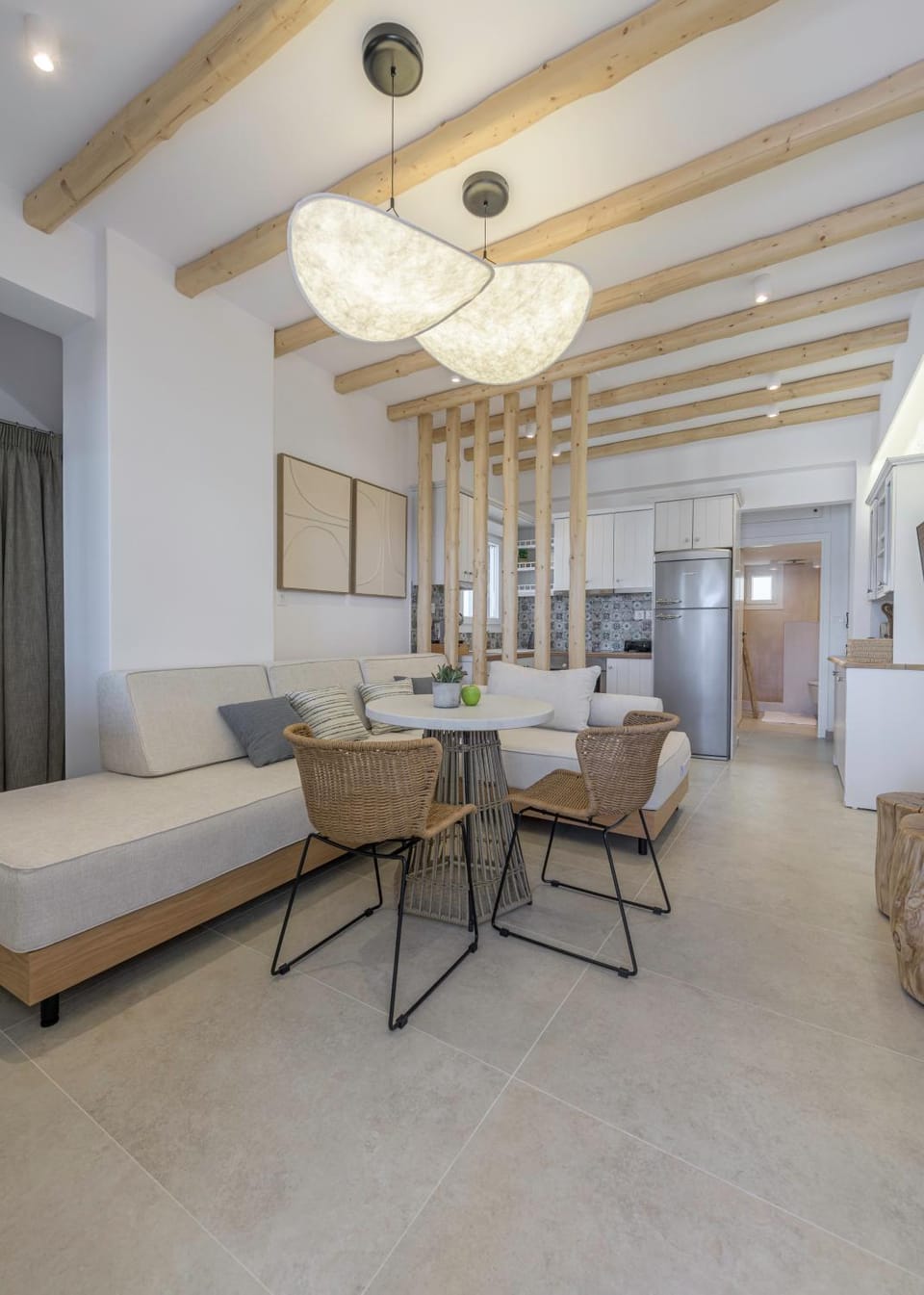 Michalakis Seaside Suites Apartment in Pollonia