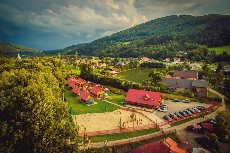 Off site, Bird's eye view, Summer, Children play ground, Children play ground, Fishing, Fishing, Garden, Horse-riding, Ski School, Ski School, Skiing, Skiing, Hiking, Hiking, Cycling, Cycling, On site, Garden view, Lake view, Landmark view, Mountain view, River view