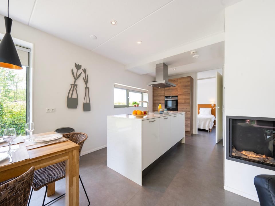 Dining area, fireplace, fireplace, microwave, oven, kitchen, kitchen
