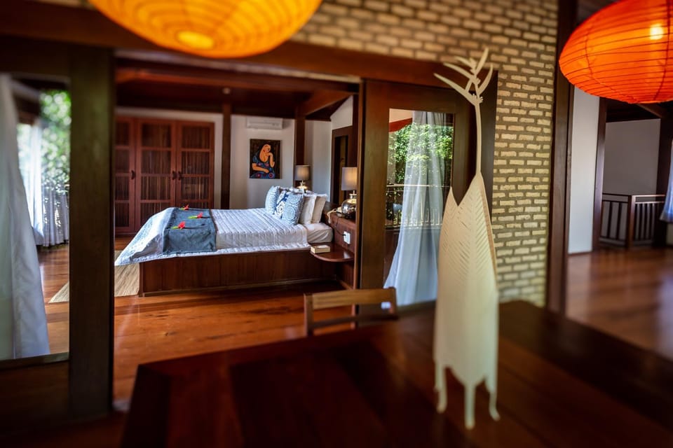 Bed, Photo of the whole room