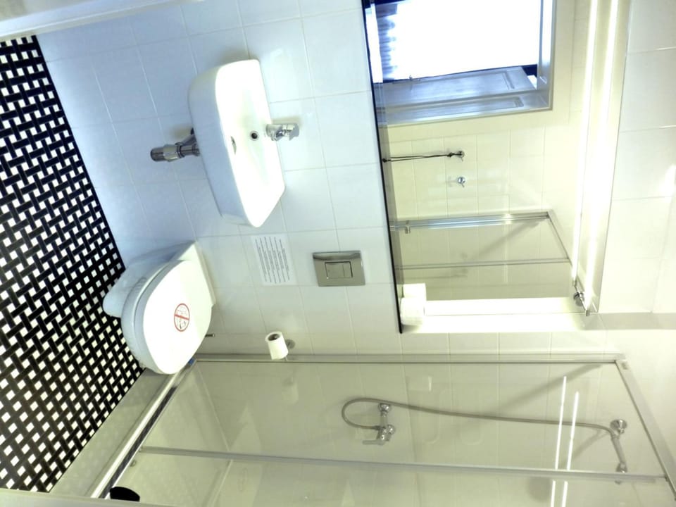 7 Rooms MTP Vacation rental in Poznan