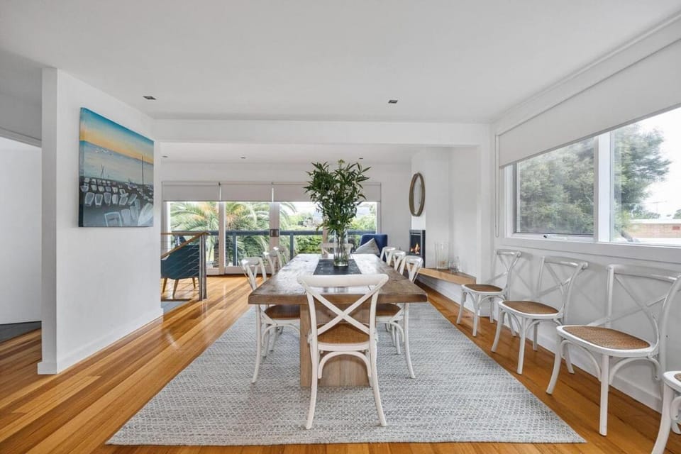 Front Beach House House in Melbourne