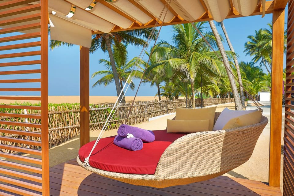 Patio, Balcony/Terrace, Lounge or bar, Beach, Sea view