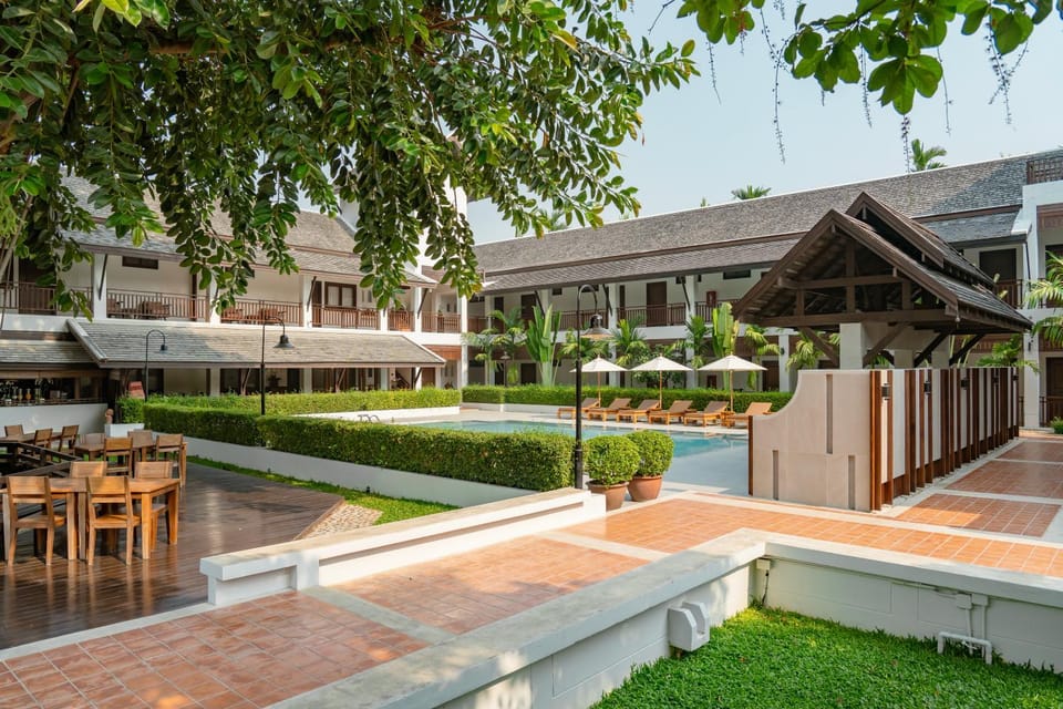Property building, Swimming pool