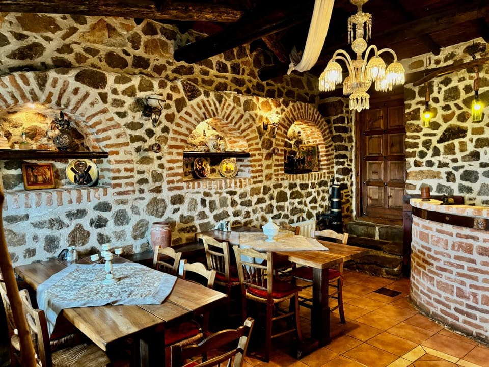 Iaspis Guesthouse Bed and Breakfast in North Macedonia