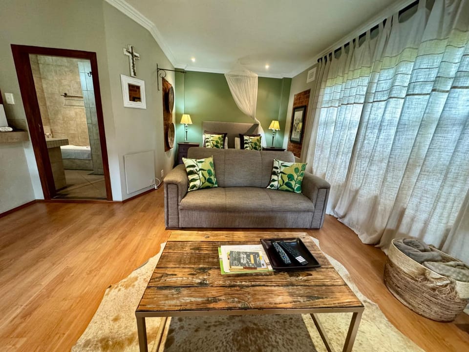 Pin Oak Cottage Villa in KwaZulu-Natal