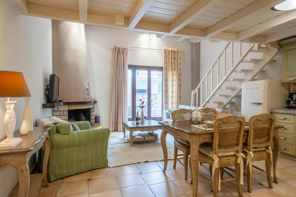 Giogarakis Suites Apartment in Peloponnese, Western Greece and the Ionian