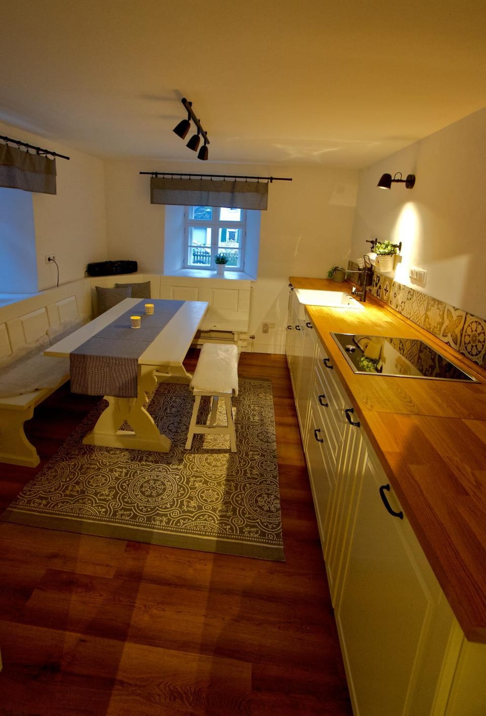 Kitchen or kitchenette, kitchen