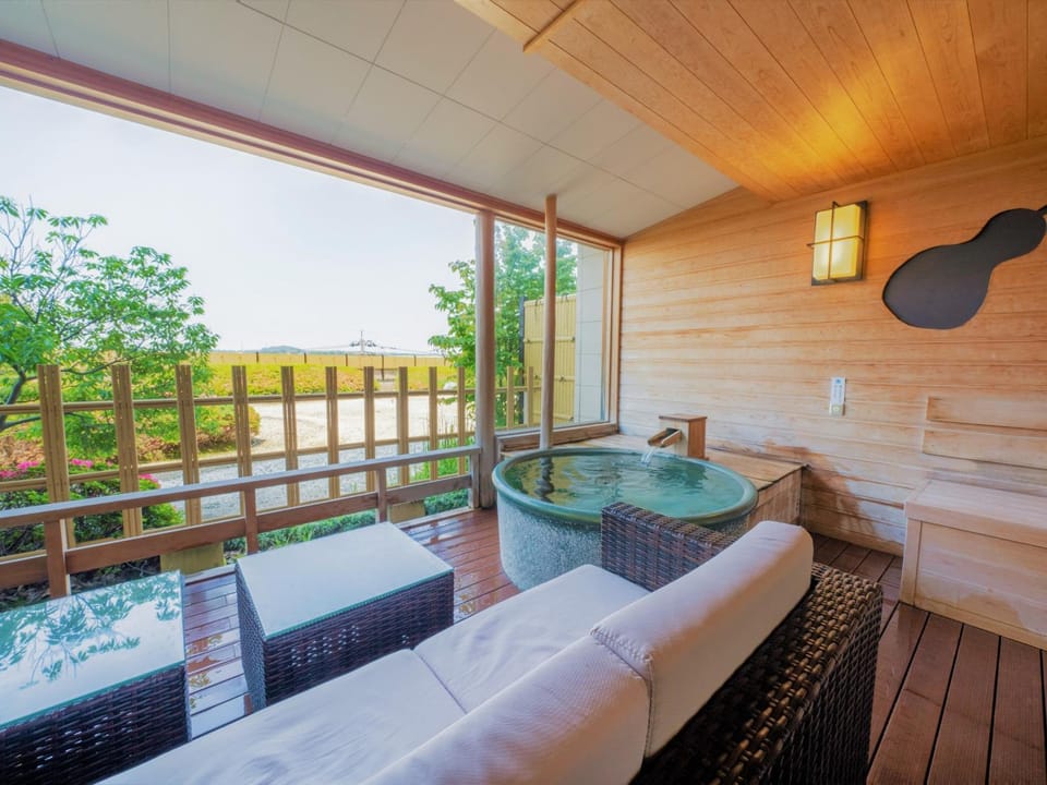 Awara Onsen Matuya Sen Sen Ryokan in Japan
