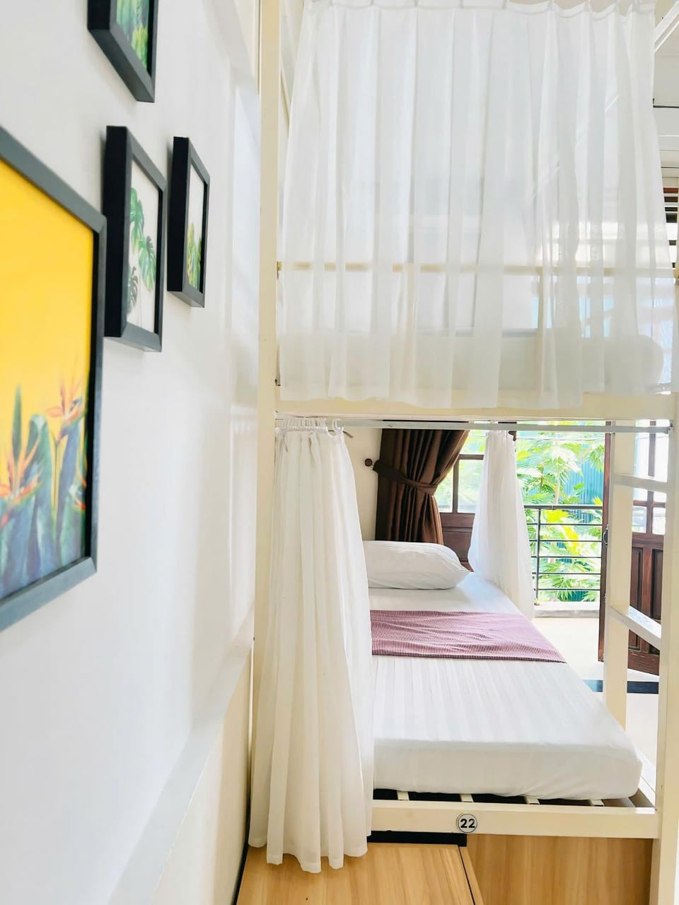 Bed, Photo of the whole room, Bedroom, bunk bed