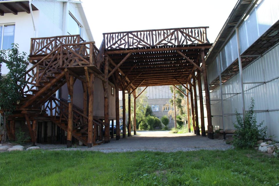 Balcony/Terrace, Parking