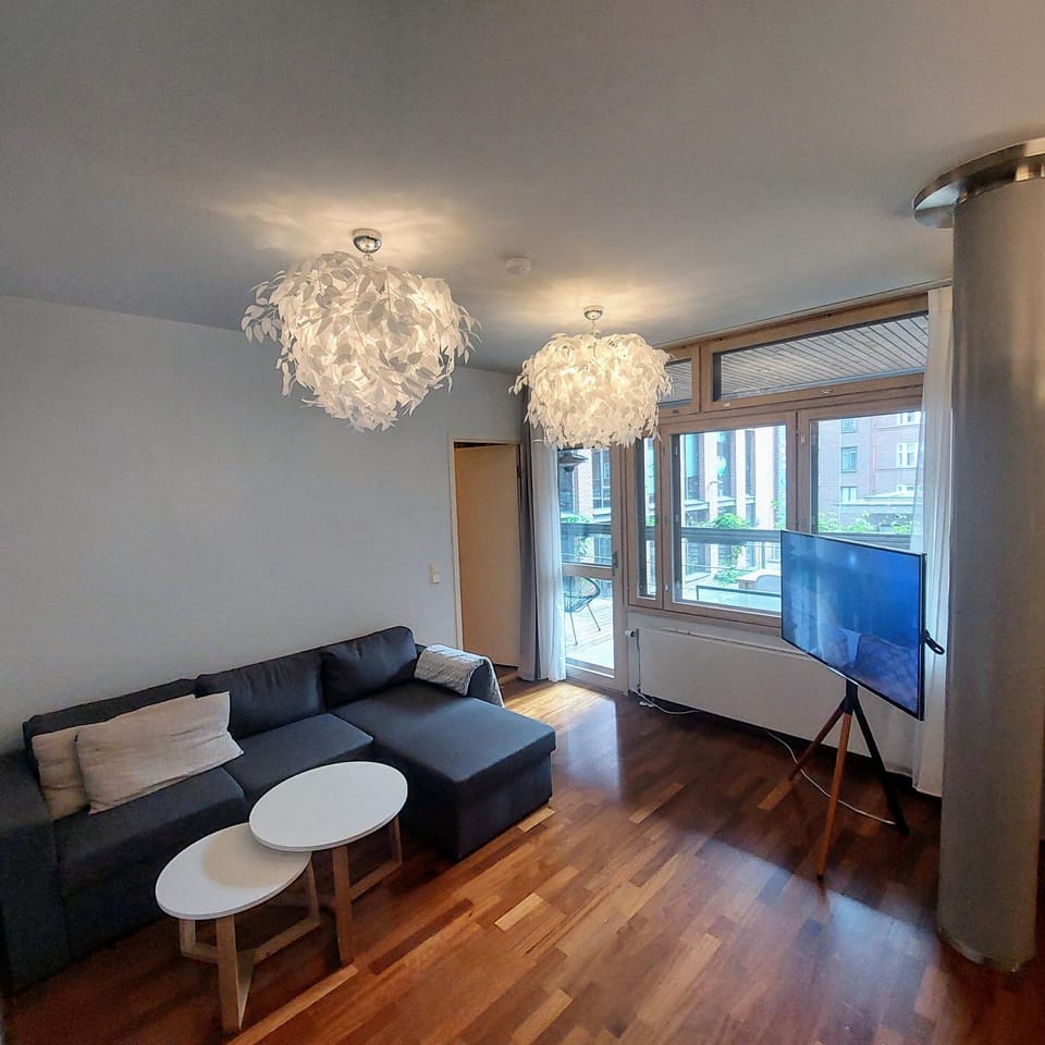 Superb Location + Silence + Sauna Apartment in Helsinki