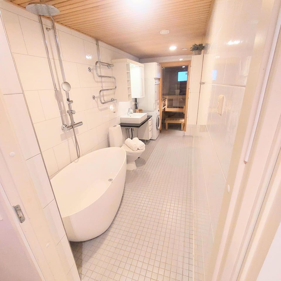 Superb Location + Silence + Sauna Apartment in Helsinki