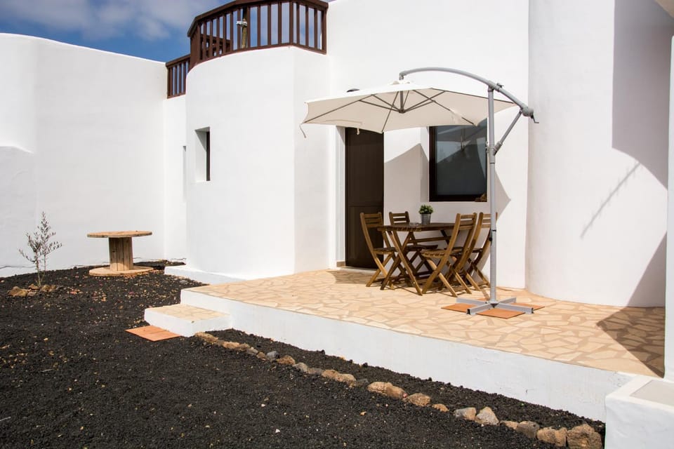 Garden, Balcony/Terrace