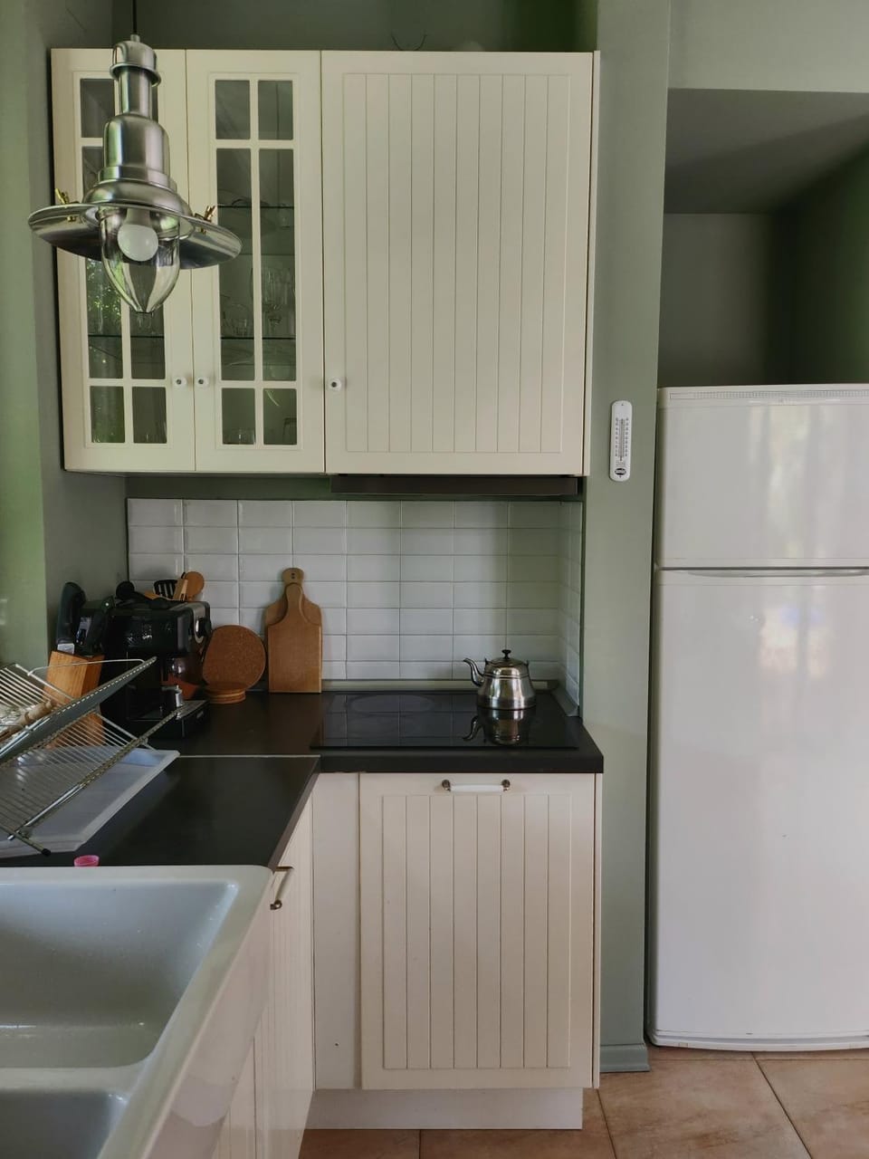 Coffee/tea facilities, pet friendly, stove, kitchen