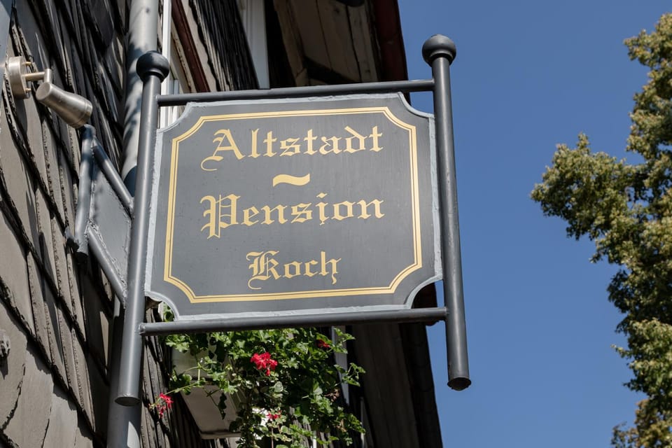Altstadt-Pension Koch Bed and Breakfast in Goslar