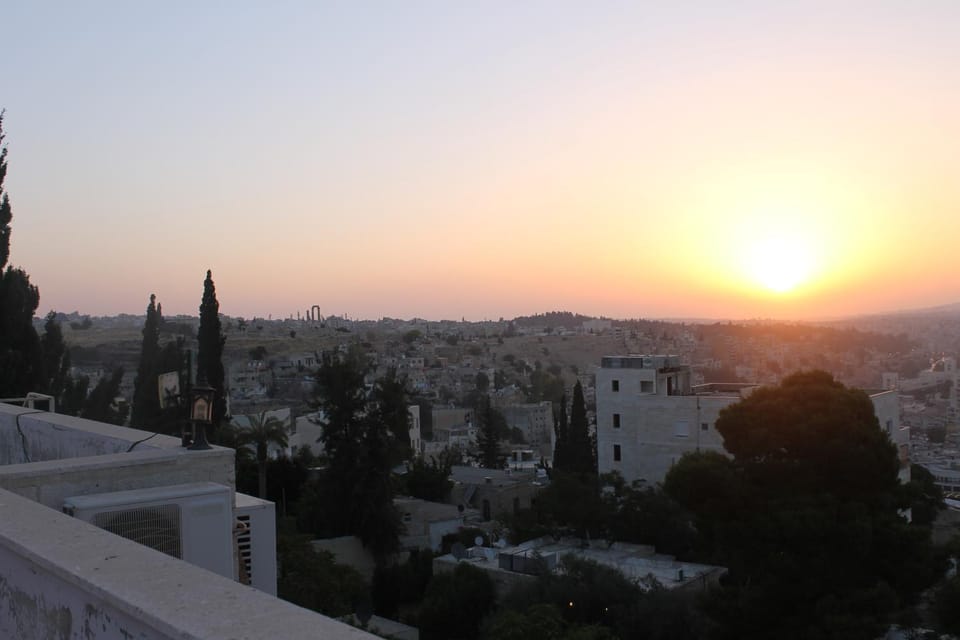 Neighbourhood, City view