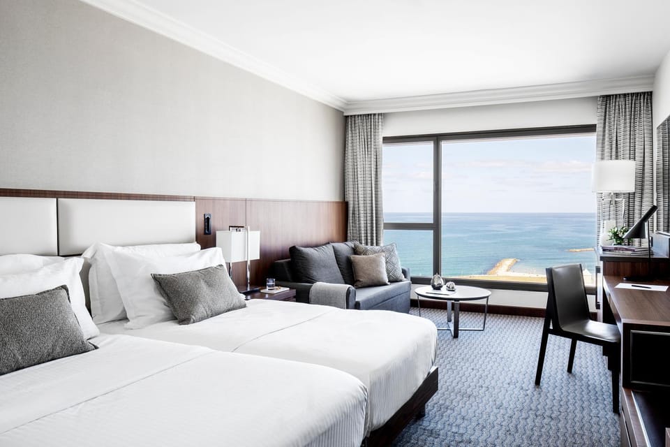 Bed, Photo of the whole room, Bedroom, Sea view