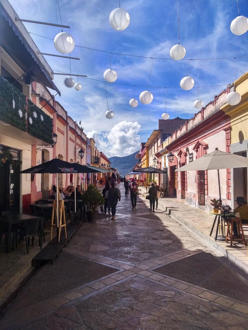 Neighbourhood, Shopping Area