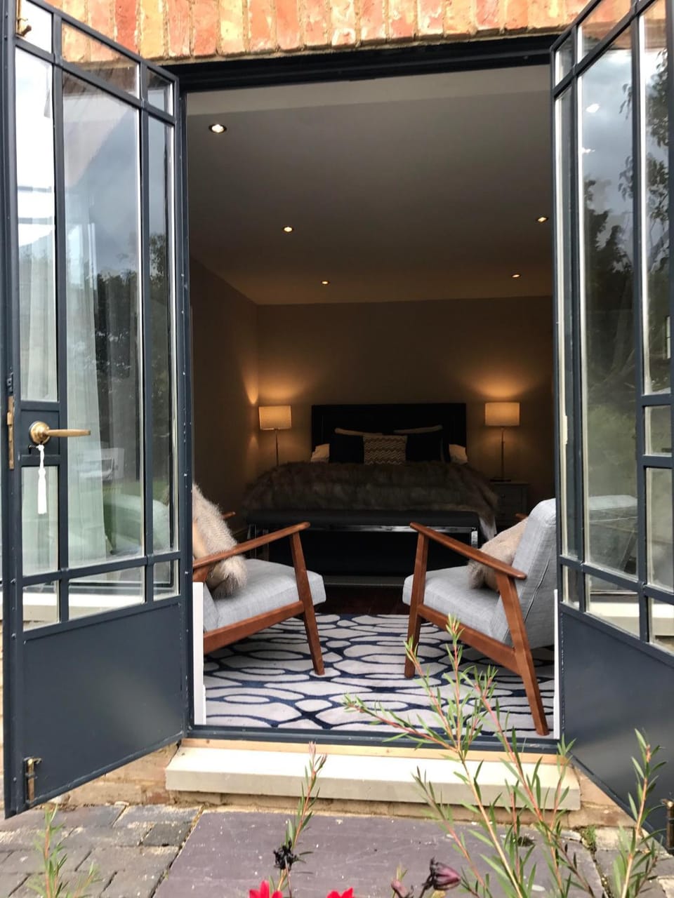 Oak-Island Hall Apartment in South Cambridgeshire District