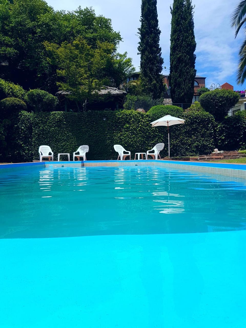 Lake view, Swimming pool