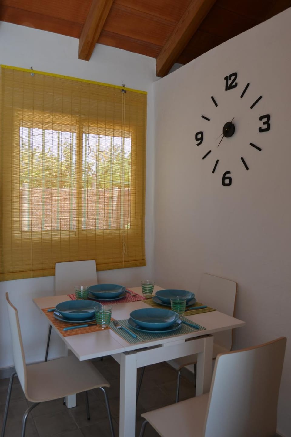 Decorative detail, Dining area