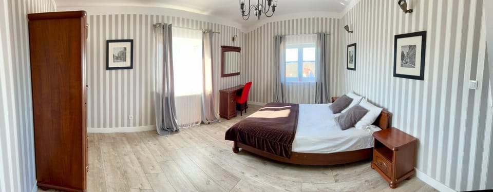 LAS SŁUPSKI PREMIUM PANORAMIC APARTAMENT NR8 Wifi Netflix Smart TV55 pełna kuchnia sypialnia salon kąpielowy dwuosobowa wanna TV w łazience Apartment in Pomeranian Voivodeship