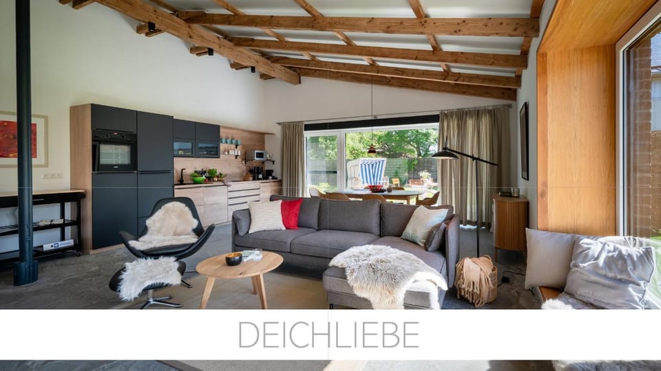 Living room, Dining area, kitchen