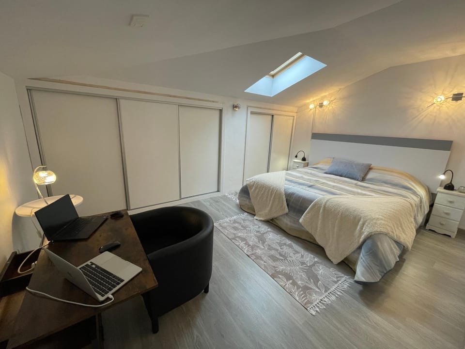 Penthouse A6 Parque la Carolina/Carolina Park Apartment in Marbella