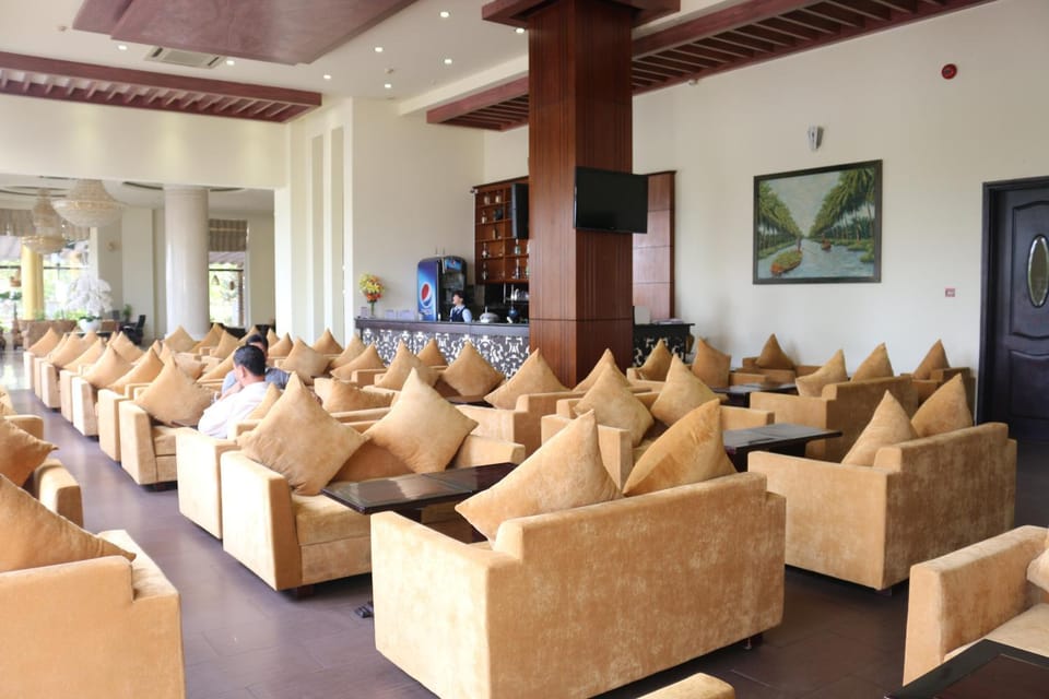 Lounge or bar