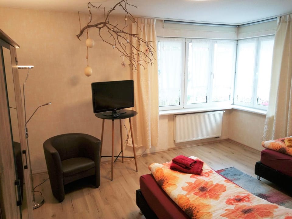 Communal lounge/ TV room, Bed, Living room, Bedroom