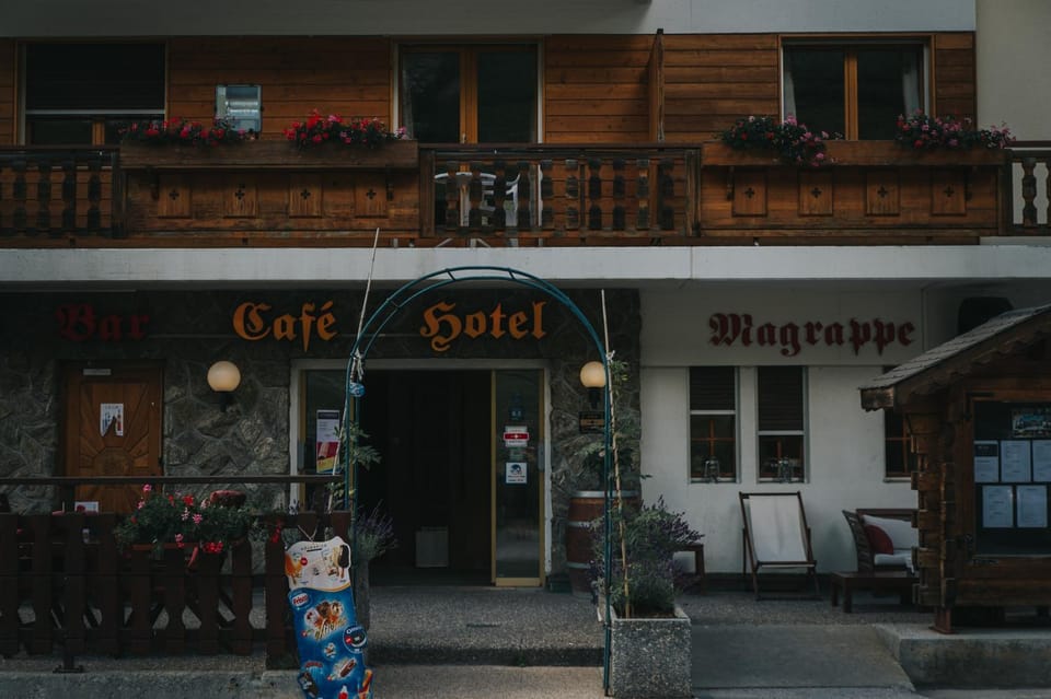 Property building, Day