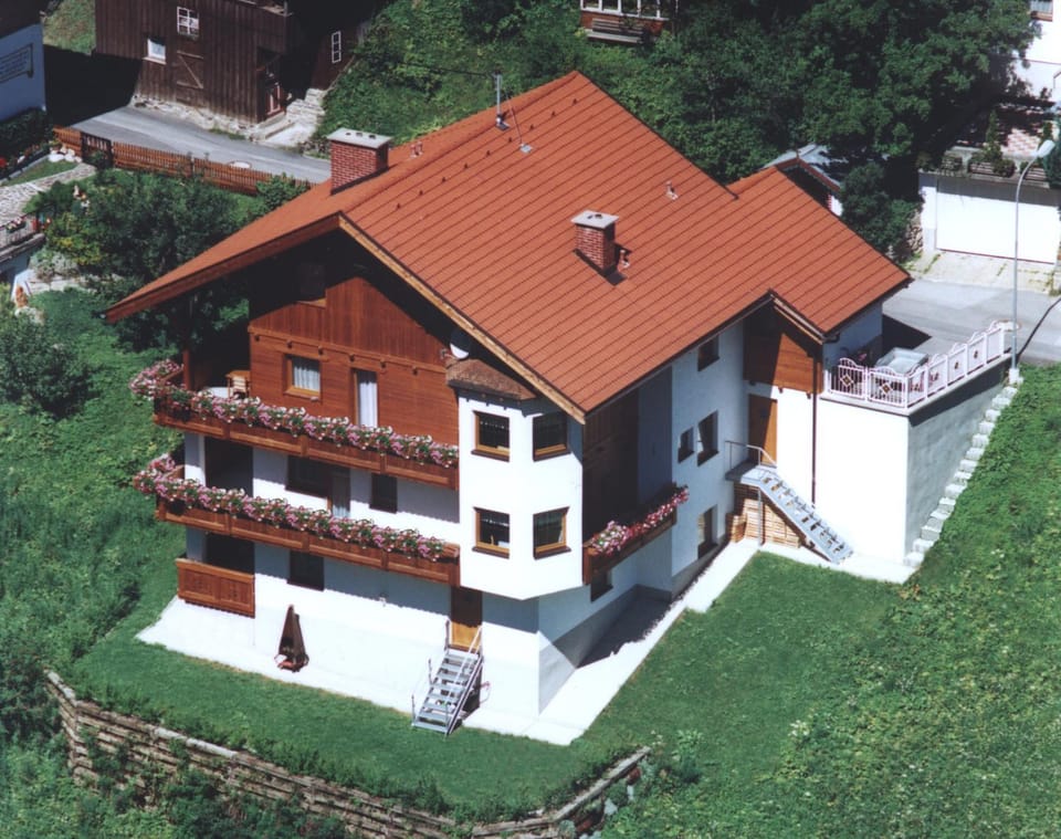 Property building, Summer