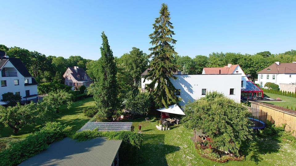 Neighbourhood, Garden view, Inner courtyard view