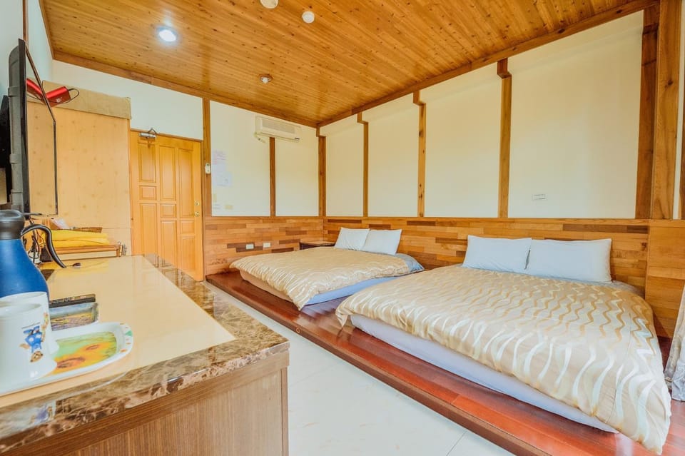 Bed, Photo of the whole room, Bedroom, towels, wardrobe