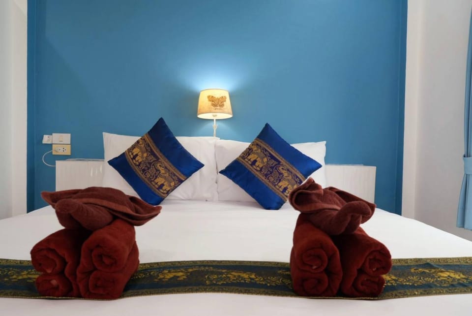 Bed, Photo of the whole room