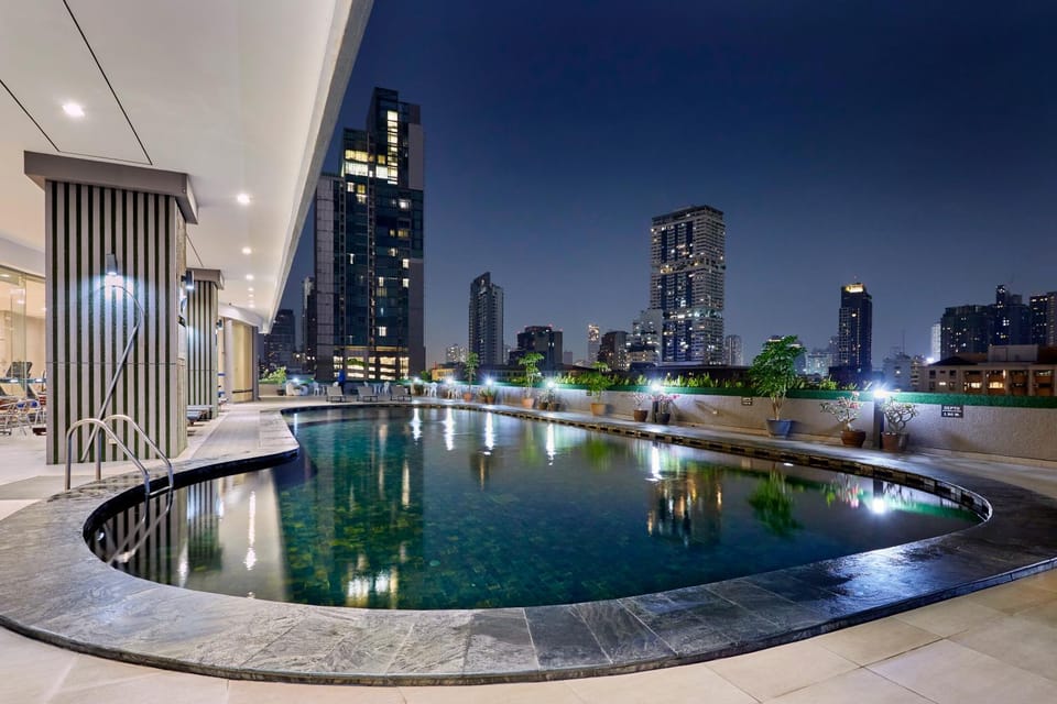 Pool view, Swimming pool, Swimming pool