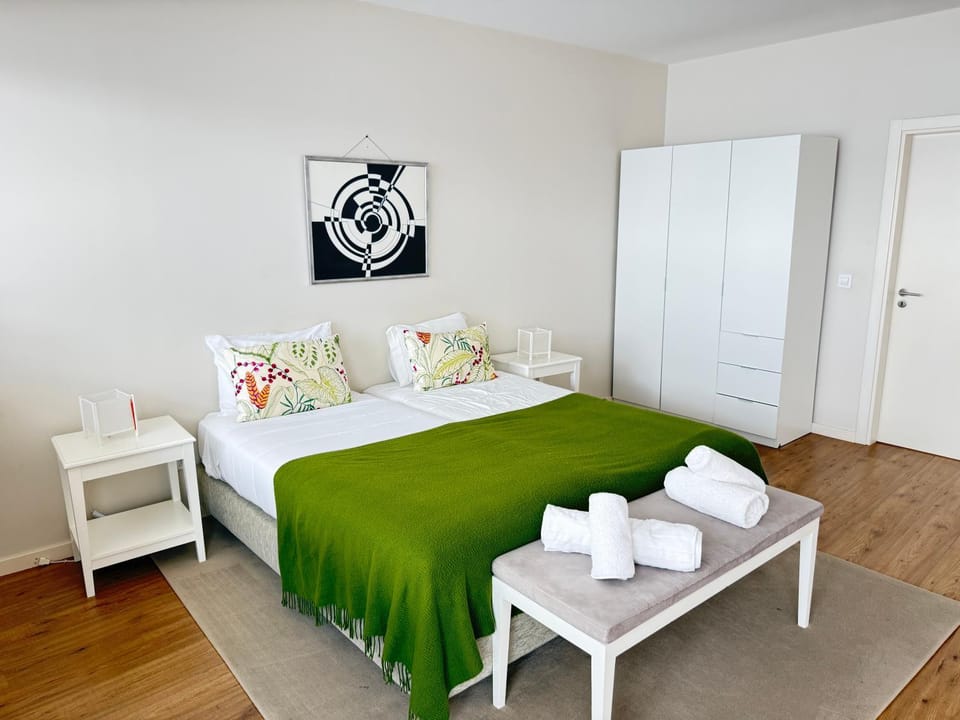 Bed, Photo of the whole room, Bedroom, towels, wardrobe