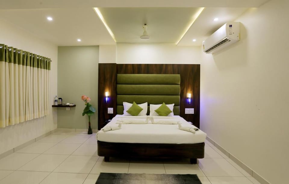 Hotel Shyam Palace Hotel in Gujarat