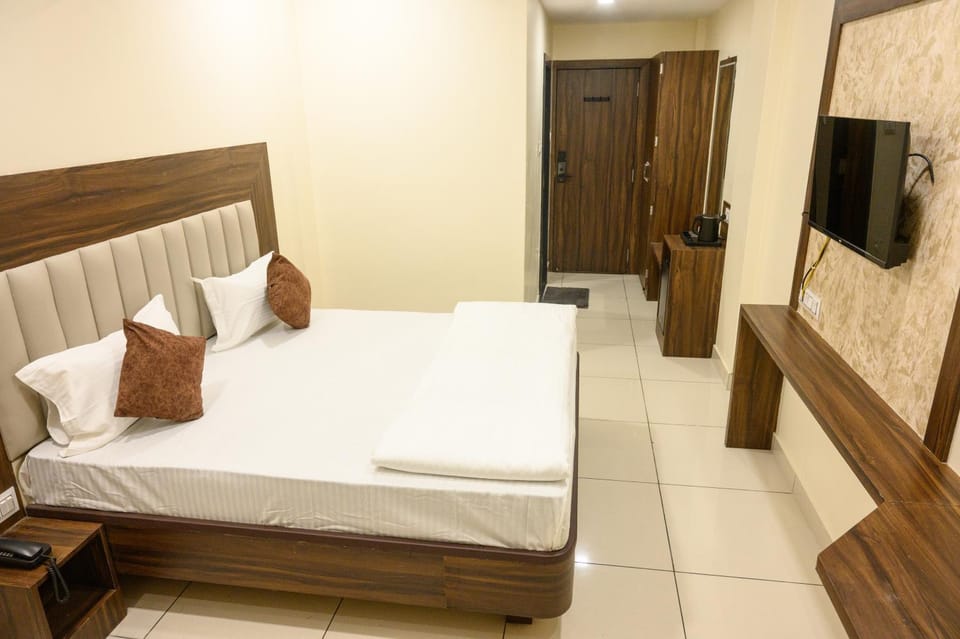 Hotel Shyam Palace Hotel in Gujarat