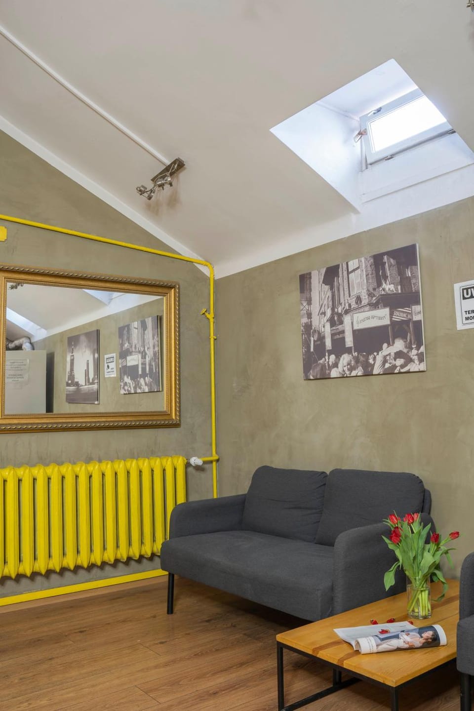 Seating area